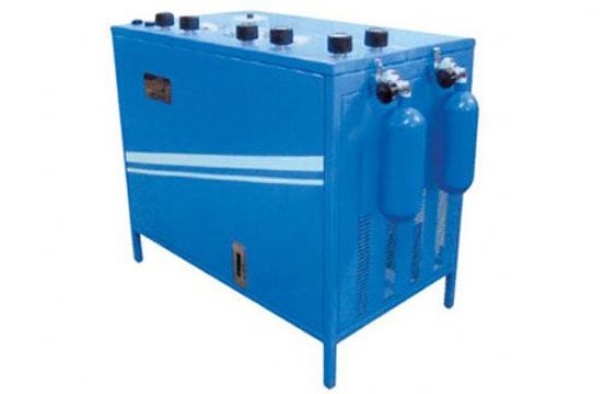 點擊查看詳細信息<br>標題：AE102A氧氣充填泵 閱讀次數(shù)：2272