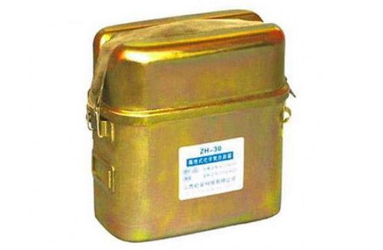 點擊查看詳細信息<br>標題：隔絕式化學氧自救器 閱讀次數(shù)：2161